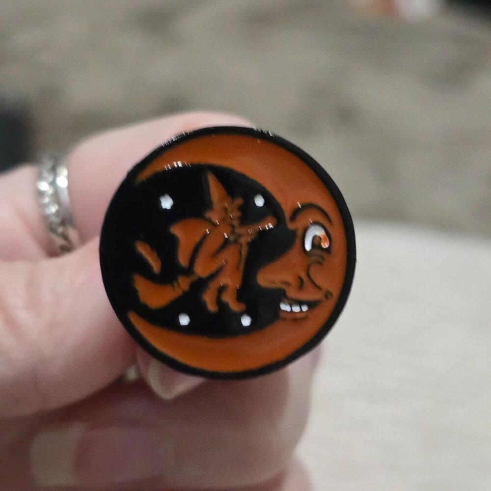 Retro ✦ Halloween Witch & Moon Enamel Pin ✦ Spooky Crescent Flying Broom Brooch - Picture 3 of 4